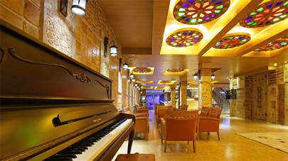 لابی هتل ستارگان شیراز